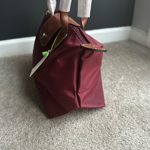 NEW Longchamp small tote bag burgundy nylon - Picture 3 of 14